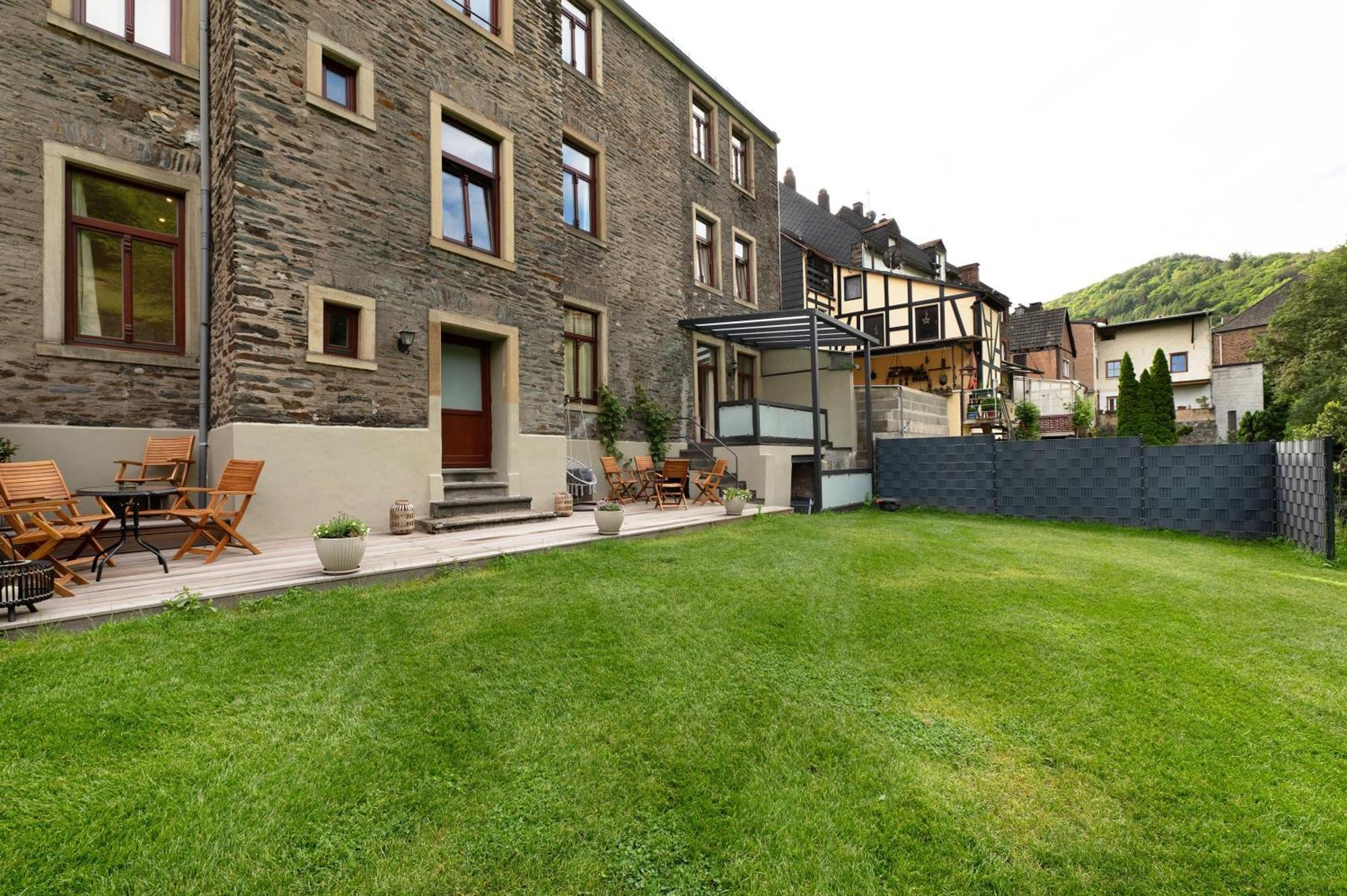 Alte Stadtvilla Am Weinberg 3 Traben-Trarbach Exterior photo